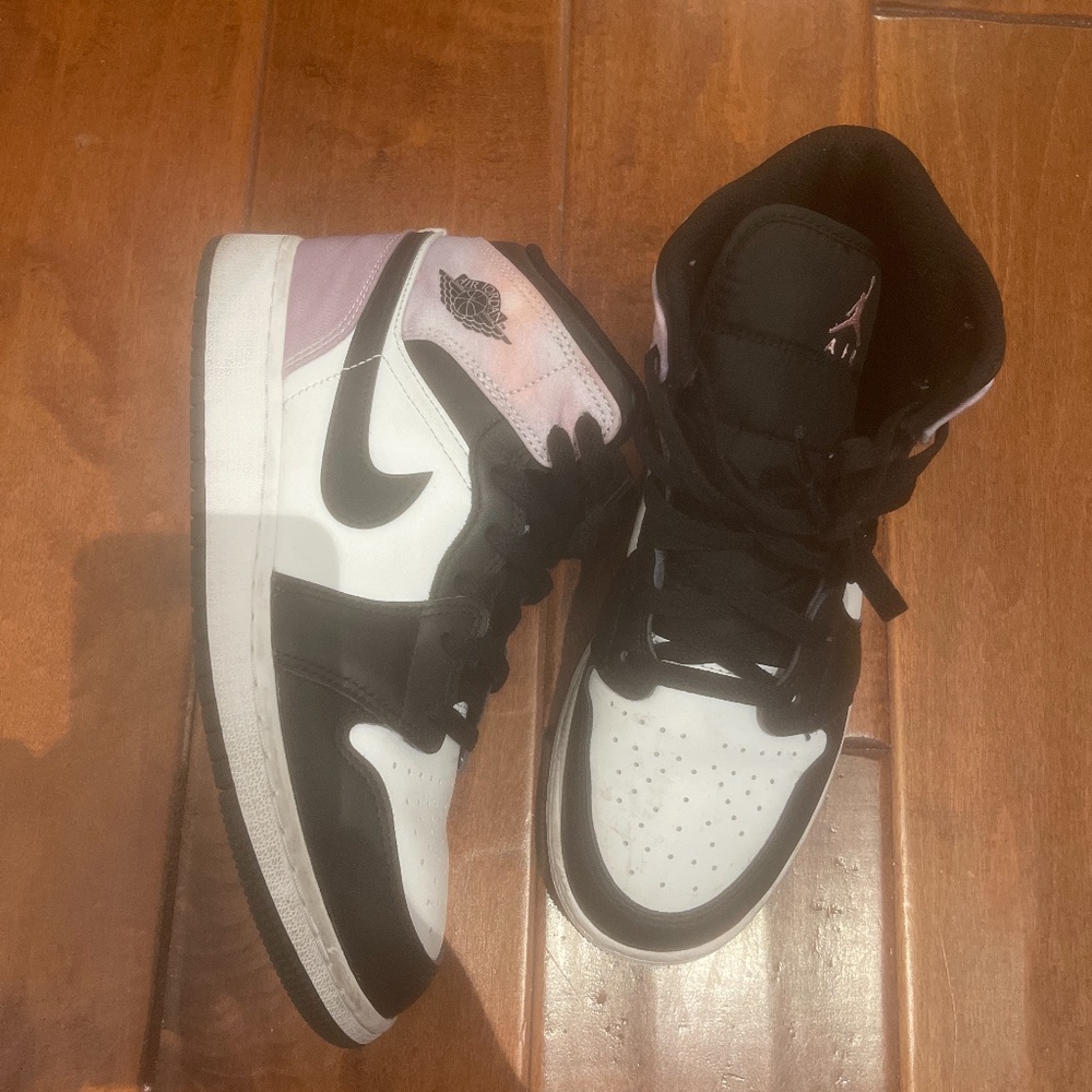 Nike Air Jordan 1